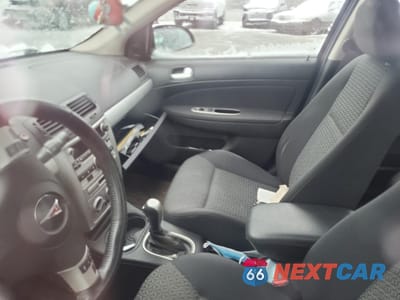 Zdjęcie 9 z 12 samochodu: 2009 PONTIAC G5 SE VIN:1G2AS58H497112153 - miniatura