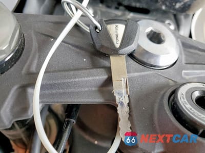 Zdjęcie 8 z 10 samochodu: 2023 KAWASAKI ZX636 K VIN:JKBZXJH16PA017689 - miniatura