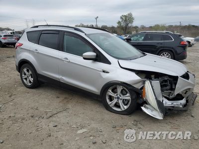 Czwarte zdjęcie samochodu z boku: 2015 FORD ESCAPE SE VIN:1FMCU9GX6FUB82843 - miniatura