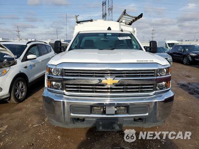 Piąte zdjęcie samochodu w środku: 2015 CHEVROLET SILVERADO C3500 VIN:1GB3CYCG6FZ501639 - miniatura