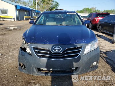 Piąte zdjęcie samochodu w środku: 2010 TOYOTA CAMRY BASE VIN:4T4BF3EK6AR074232 - miniatura