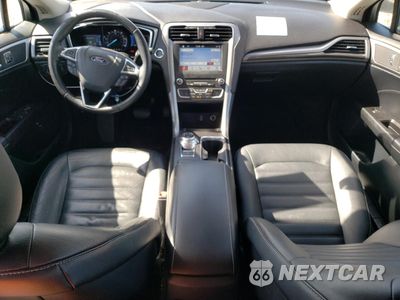Zdjęcie 8 z 13 samochodu: 2018 FORD FUSION SE HYBRID VIN:3FA6P0LU7JR129820 - miniatura
