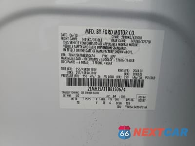 Zdjęcie 15 z 15 samochodu: 2011 LINCOLN MKT VIN:2LMHJ5AT1BBJ50674 - miniatura