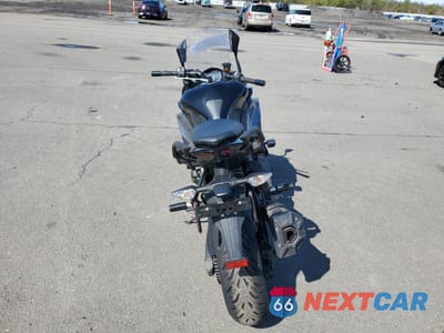 Czwarte zdjęcie samochodu z boku: 2020 KAWASAKI ZX1002 K VIN:JKBZXVK16LA002300 - miniatura