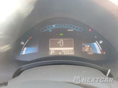 Zdjęcie 9 z 12 samochodu: 2012 NISSAN LEAF SV VIN:JN1AZ0CP0CT024484 - miniatura