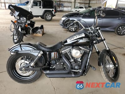 2015 HARLEY-DAVIDSON FXDB DYNA STREET BOB 1HD1GXM11FC320459 - główne zdjęcie licytacji z USA - miniatura