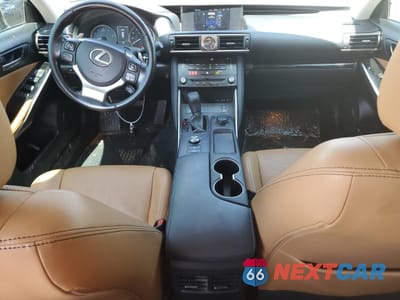 Zdjęcie 8 z 15 samochodu: 2017 LEXUS IS 300 VIN:JTHCM1D21H5016112 - miniatura