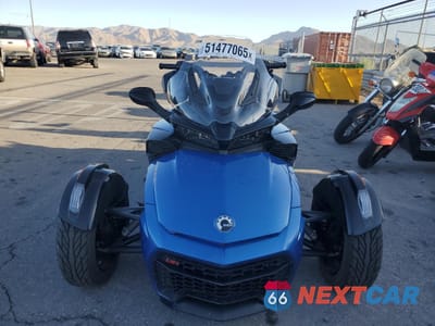 Drugie zdjęcie samochodu z przodu: 2019 CAN-AM SPYDER ROADSTER F3-S VIN:2BXRDDD26KV000339 - miniatura