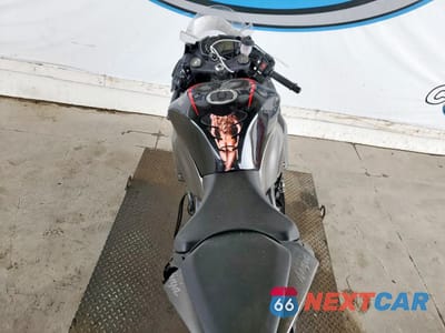 Zdjęcie 6 z 10 samochodu: 2023 KAWASAKI ZX636 K VIN:JKBZXJH16PA017689 - miniatura