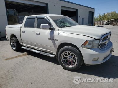 Czwarte zdjęcie samochodu z boku: 2009 DODGE RAM 1500 VIN:1D3HB13T89S706697 - miniatura