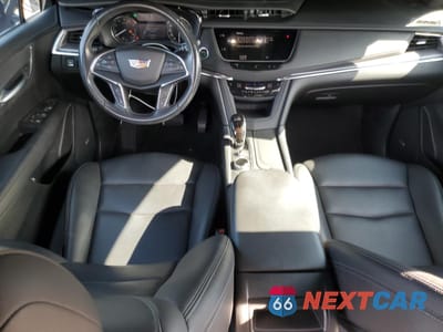 Zdjęcie 8 z 16 samochodu: 2021 CADILLAC XT5 LUXURY VIN:1GYKNAR45MZ109507 - miniatura