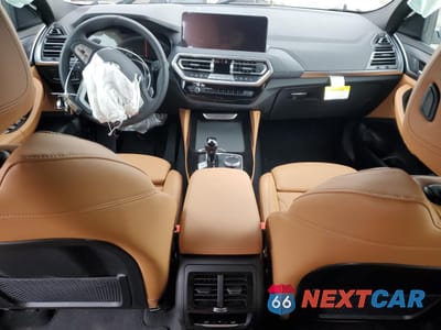Zdjęcie 8 z 13 samochodu: 2025 BMW X4 XDRIVE30I VIN:5UX33DT03S9X64266 - miniatura