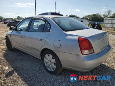 Drugie zdjęcie samochodu z przodu: 2002 HYUNDAI ELANTRA GLS VIN:KMHDN45DX2U280135 - miniatura