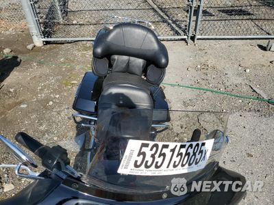 Piąte zdjęcie samochodu w środku: 2010 HARLEY-DAVIDSON FLHTK VIN:1HD1KEM14AB635113 - miniatura