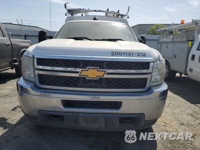 Piąte zdjęcie samochodu w środku: 2012 CHEVROLET SILVERADO K3500 VIN:1GB3KZCG3CF208433 - miniatura