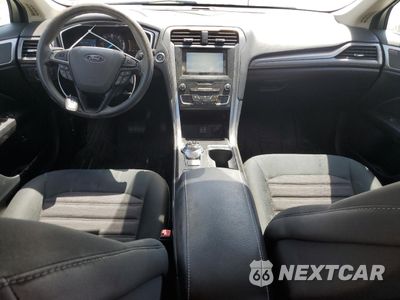 Zdjęcie 8 z 12 samochodu: 2019 FORD FUSION SE VIN:3FA6P0LUXKR119297 - miniatura