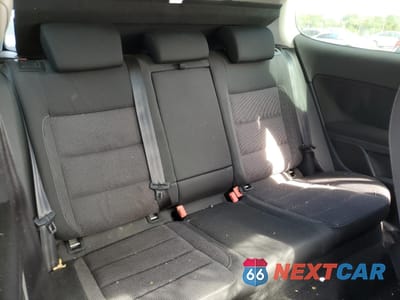 Zdjęcie 10 z 14 samochodu: 2010 VOLKSWAGEN GOLF VIN:WVWAA7AJ0AW086362 - miniatura