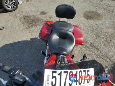Piąte zdjęcie samochodu w środku: 2020 HARLEY-DAVIDSON FLHX VIN:1HD1KBC16LB619224 - miniatura