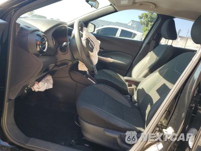 Zdjęcie 7 z 15 samochodu: 2020 NISSAN KICKS SV VIN:3N1CP5CV3LL556519 - miniatura