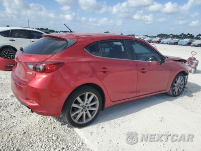 Trzecie zdjęcie samochodu z tyłu: 2017 MAZDA 3 TOURING VIN:3MZBN1L78HM140716 - miniatura