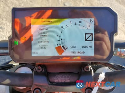 Zdjęcie 7 z 10 samochodu: 2020 KTM 390 DUKE VIN:MD2JPJ403LC268974 - miniatura