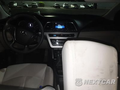 Zdjęcie 8 z 12 samochodu: 2015 HYUNDAI SONATA SE VIN:5NPE24AF0FH237447 - miniatura