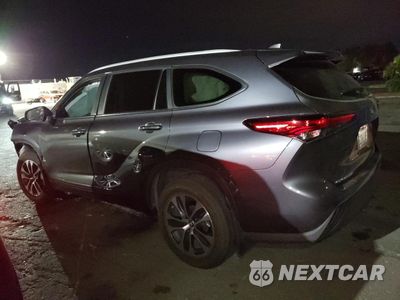 Drugie zdjęcie samochodu z przodu: 2023 TOYOTA HIGHLANDER L VIN:5TDKDRBH6PS045651 - miniatura