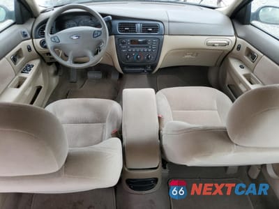 Zdjęcie 8 z 12 samochodu: 2002 FORD TAURUS SE VIN:1FAFP53UX2G133785 - miniatura