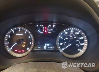 Zdjęcie 8 z 10 samochodu: 2013 NISSAN SENTRA S VIN:3N1AB7AP8DL687128 - miniatura