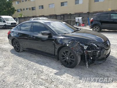 Czwarte zdjęcie samochodu z boku: 2016 NISSAN ALTIMA 2.5 VIN:1N4AL3AP8GC274375 - miniatura