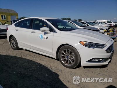 Czwarte zdjęcie samochodu z boku: 2017 FORD FUSION SE HYBRID VIN:3FA6P0LU4HR409365 - miniatura