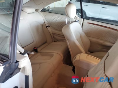Zdjęcie 10 z 12 samochodu: 2007 MERCEDES-BENZ CLK 550 VIN:WDBTJ72H87F210499 - miniatura