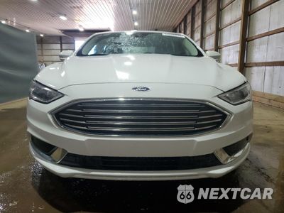 Piąte zdjęcie samochodu w środku: 2018 FORD FUSION SE HYBRID VIN:3FA6P0LU4JR281926 - miniatura
