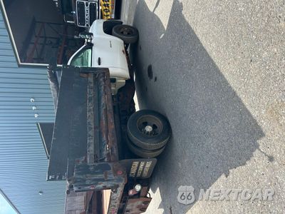 Czwarte zdjęcie samochodu z boku: 2008 CHEVROLET SILVERADO K3500 VIN:1GBJK34628E188909 - miniatura