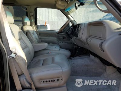 Zdjęcie 7 z 15 samochodu: 1999 CHEVROLET SUBURBAN K2500 VIN:3GNGK26F5XG120793 - miniatura