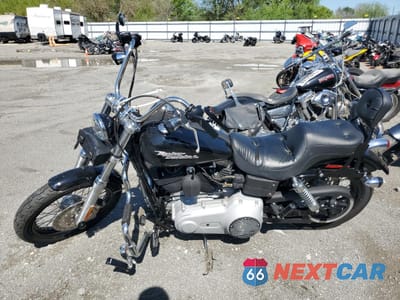 Trzecie zdjęcie samochodu z tyłu: 2009 HARLEY-DAVIDSON FXDB VIN:1HD1GX4129K334588 - miniatura