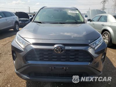 Piąte zdjęcie samochodu w środku: 2020 TOYOTA RAV4 XLE PREMIUM VIN:JTMA1RFV4LD068081 - miniatura