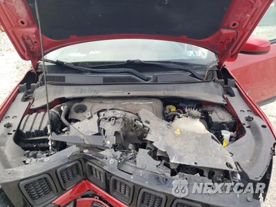 Zdjęcie 13 z 15 samochodu: 2018 JEEP COMPASS LATITUDE VIN:3C4NJDBB4JT115553 - miniatura