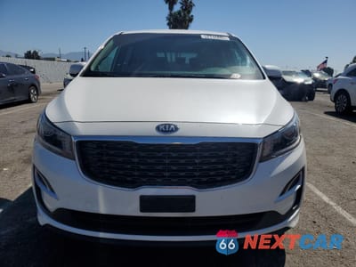 Piąte zdjęcie samochodu w środku: 2020 KIA SEDONA LX VIN:KNDMB5C1XL6658164 - miniatura