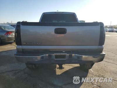 Zdjęcie 6 z 14 samochodu: 2006 CHEVROLET SILVERADO K2500 HEAVY DUTY VIN:1GCHK23DX6F229184 - miniatura