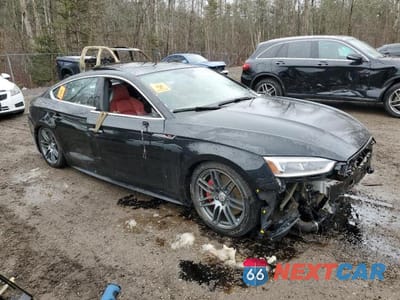 Czwarte zdjęcie samochodu z boku: 2018 AUDI S5 PRESTIGE VIN:WAUC4CF50JA136708 - miniatura