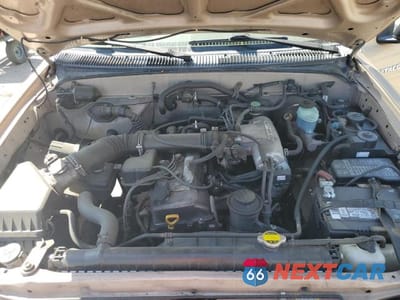 Zdjęcie 11 z 12 samochodu: 1998 TOYOTA TACOMA XTRACAB VIN:4TAVL52N1WZ047041 - miniatura