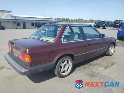 Trzecie zdjęcie samochodu z tyłu: 1987 BMW 325 BASE VIN:WBAAB5403H9697819 - miniatura