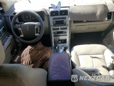 Zdjęcie 8 z 13 samochodu: 2008 LINCOLN MKX VIN:2LMDU68C48BJ39100 - miniatura