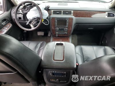 Zdjęcie 8 z 15 samochodu: 2008 GMC YUKON DENALI VIN:1GKFK63828J155944 - miniatura