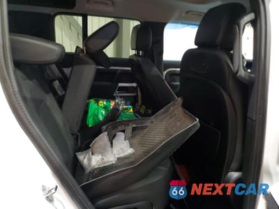 Zdjęcie 10 z 12 samochodu: 2020 LAND ROVER DEFENDER 110 SE VIN:SALEPEEU4L2017055 - miniatura