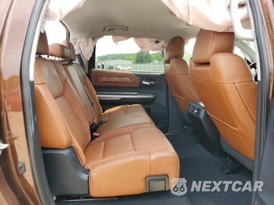 Zdjęcie 10 z 12 samochodu: 2016 TOYOTA TUNDRA CREWMAX 1794 VIN:5TFAW5F11GX518698 - miniatura
