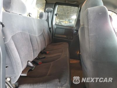 Zdjęcie 10 z 12 samochodu: 2001 CHEVROLET SILVERADO C1500 VIN:1GCEC19T81Z195116 - miniatura