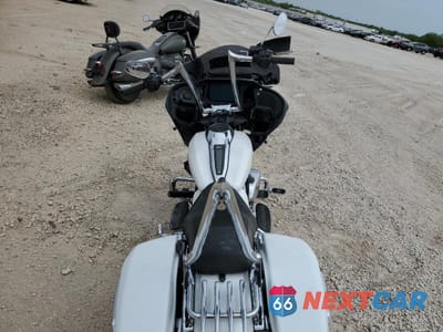 Zdjęcie 6 z 10 samochodu: 2024 HARLEY-DAVIDSON FLTRX VIN:1HD1KH712RB652968 - miniatura