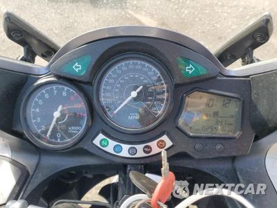 Zdjęcie 7 z 10 samochodu: 2004 YAMAHA FJR1300 AC VIN:JYARP09Y44A000056 - miniatura
